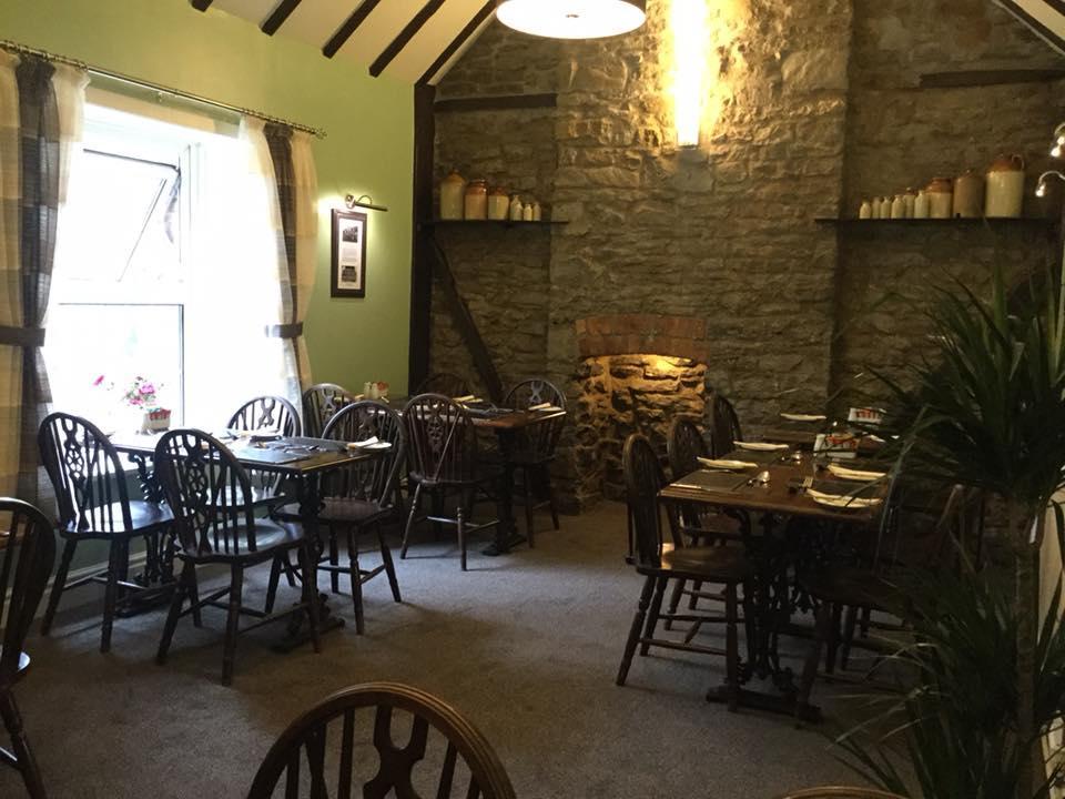 The Fountain Inn Parkend Exterior photo